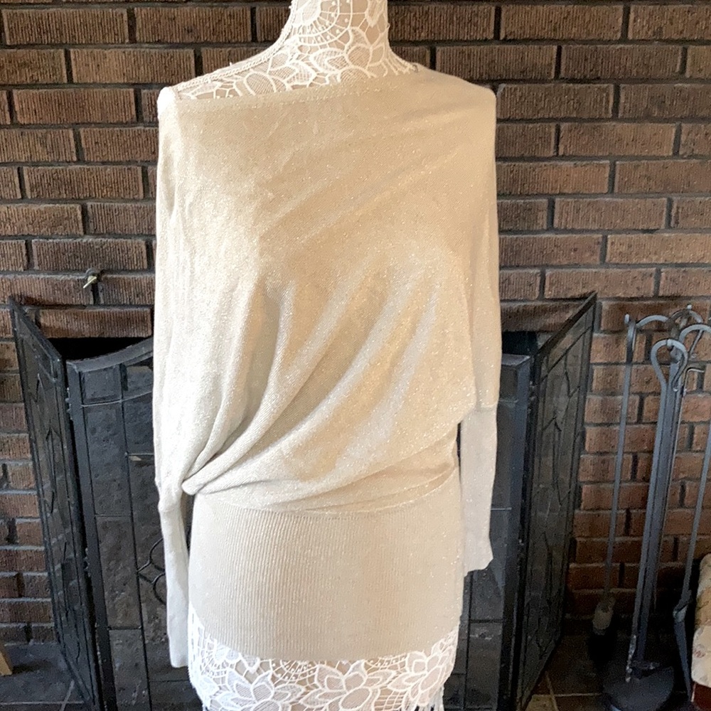 Zara gold draped top. small worn long or short
